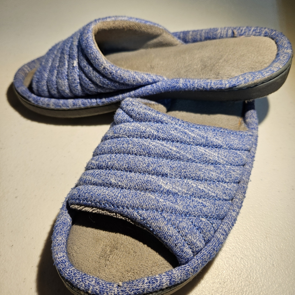 Isotoner  Blue Slide Slippers 8-8.5